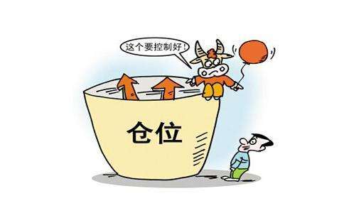 美元韧性，黄金异动，只等鲍威尔发令枪